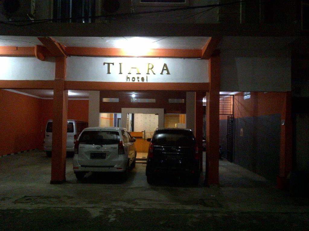Hotel Tiara Παλεμπάνγκ Εξωτερικό φωτογραφία